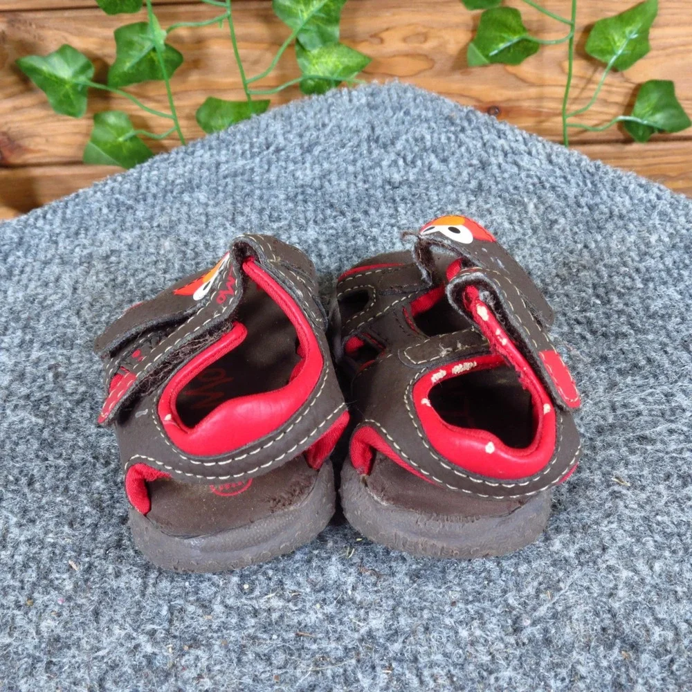 Sesame Street Elmo Toddler Fisherman Sandals Size 1W‎ Casual Brown Red Shoes